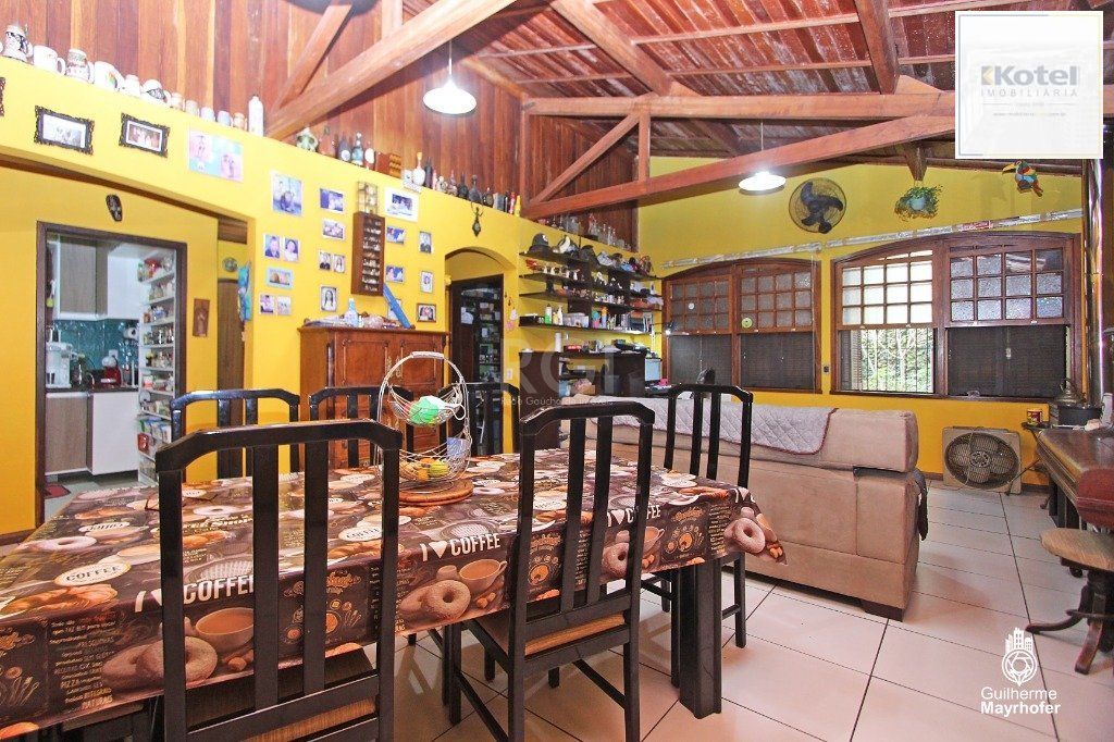 Casa para Venda - 381m², 3 dormitórios, sendo 1 suites, 4 vagas - Tristeza — foto 5
