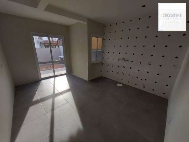 Casa a venda com 3 dormitórios no bairro Guarujá — foto 2
