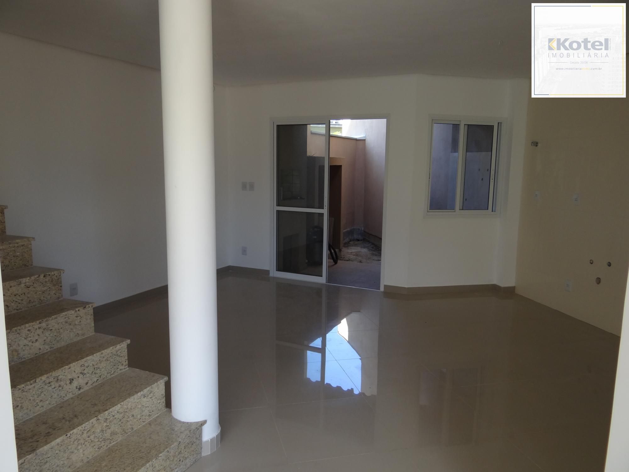 Casa com 3 dormitórios no bairro Mário Quintana — foto 5