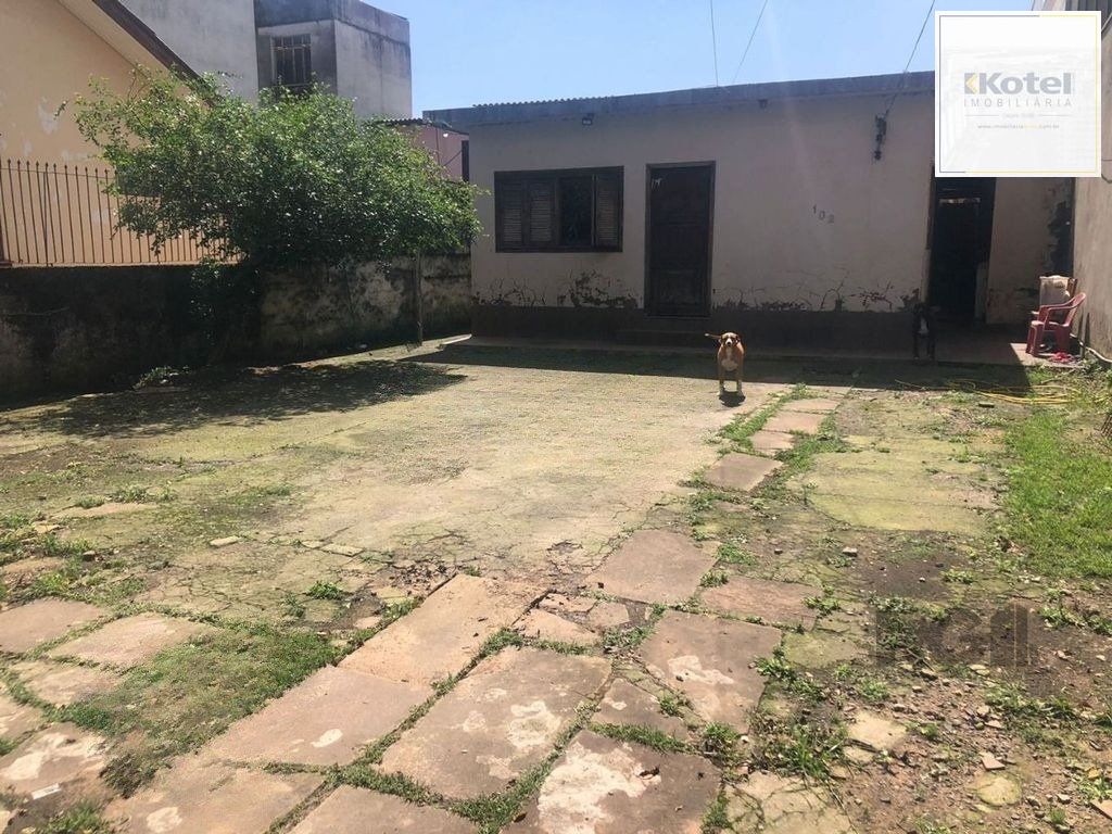 Casa 4 dormitórios no bairro Santa Maria Goretti