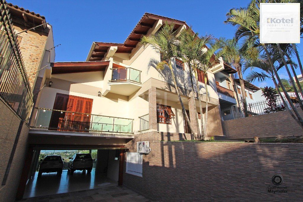 Casa para Venda - 445.52m², 4 dormitórios, sendo 4 suites, 4 vagas - Teresópolis — foto 2