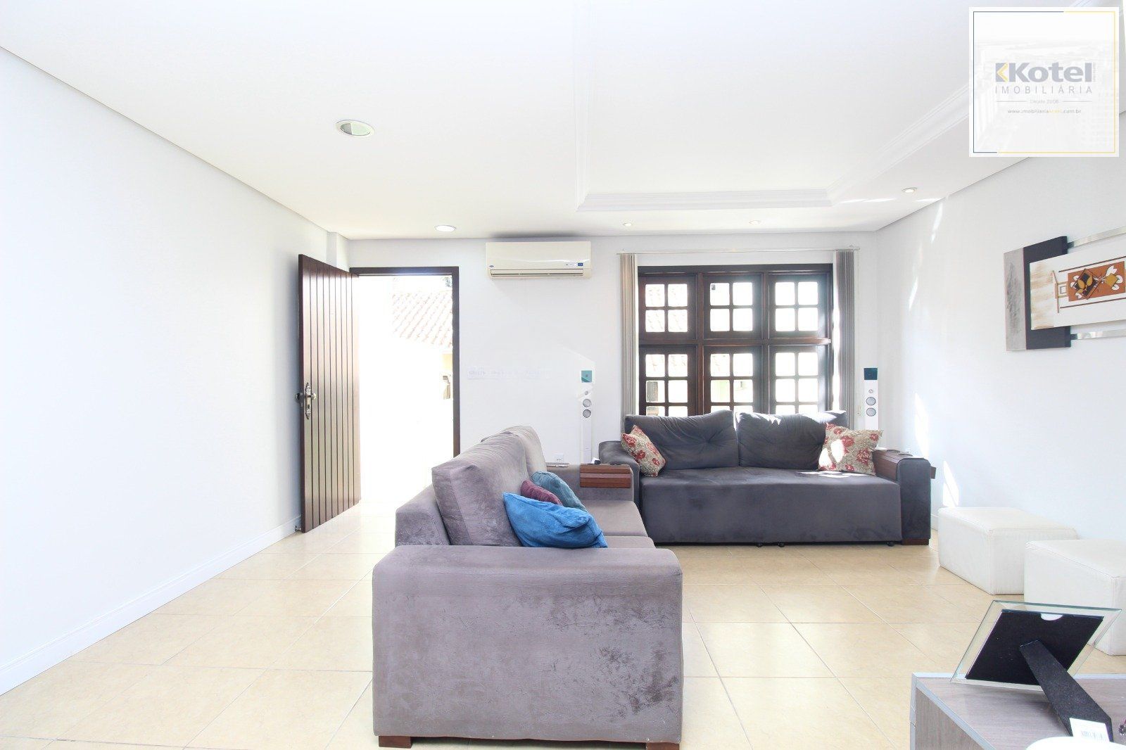 Casa de 180m² com 3 dormitórios  no bairro Ecoville, Porto Alegre