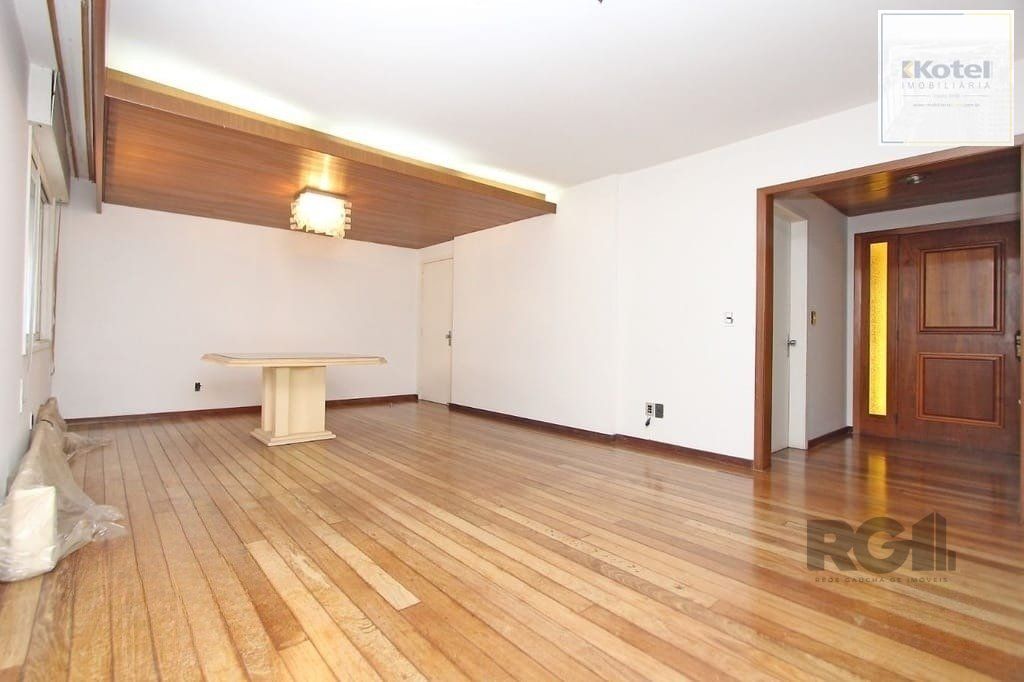 Excelente apartamento de 148m² com 3 dormitórios e 2 vagas.