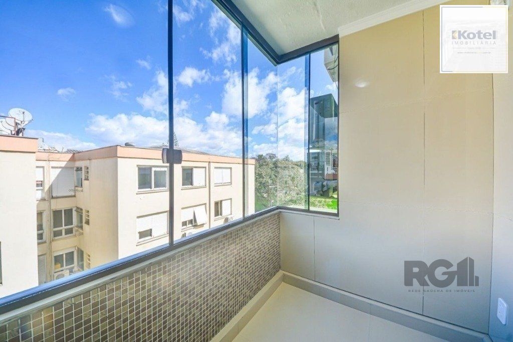 Apartamento 40m² - 1 dormitório, 1 vaga no bairro Menino Deus