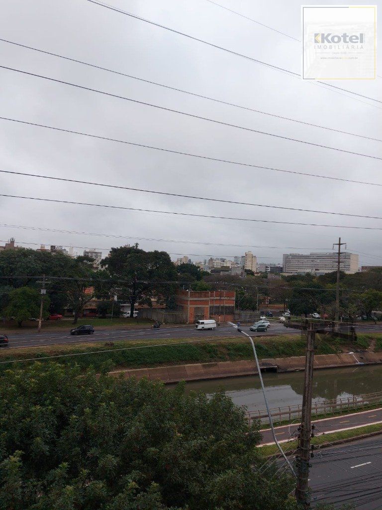 Apartamento 2 dormitórios, próximo da UFRGS, PUC, Ernesto Dorneles e trasporte público. — foto 4