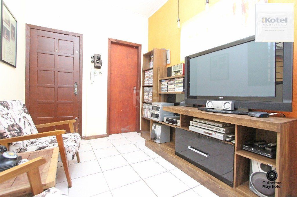 Casa para Venda - 150m², 2 dormitórios, 2 vagas - Nonoai — foto 2