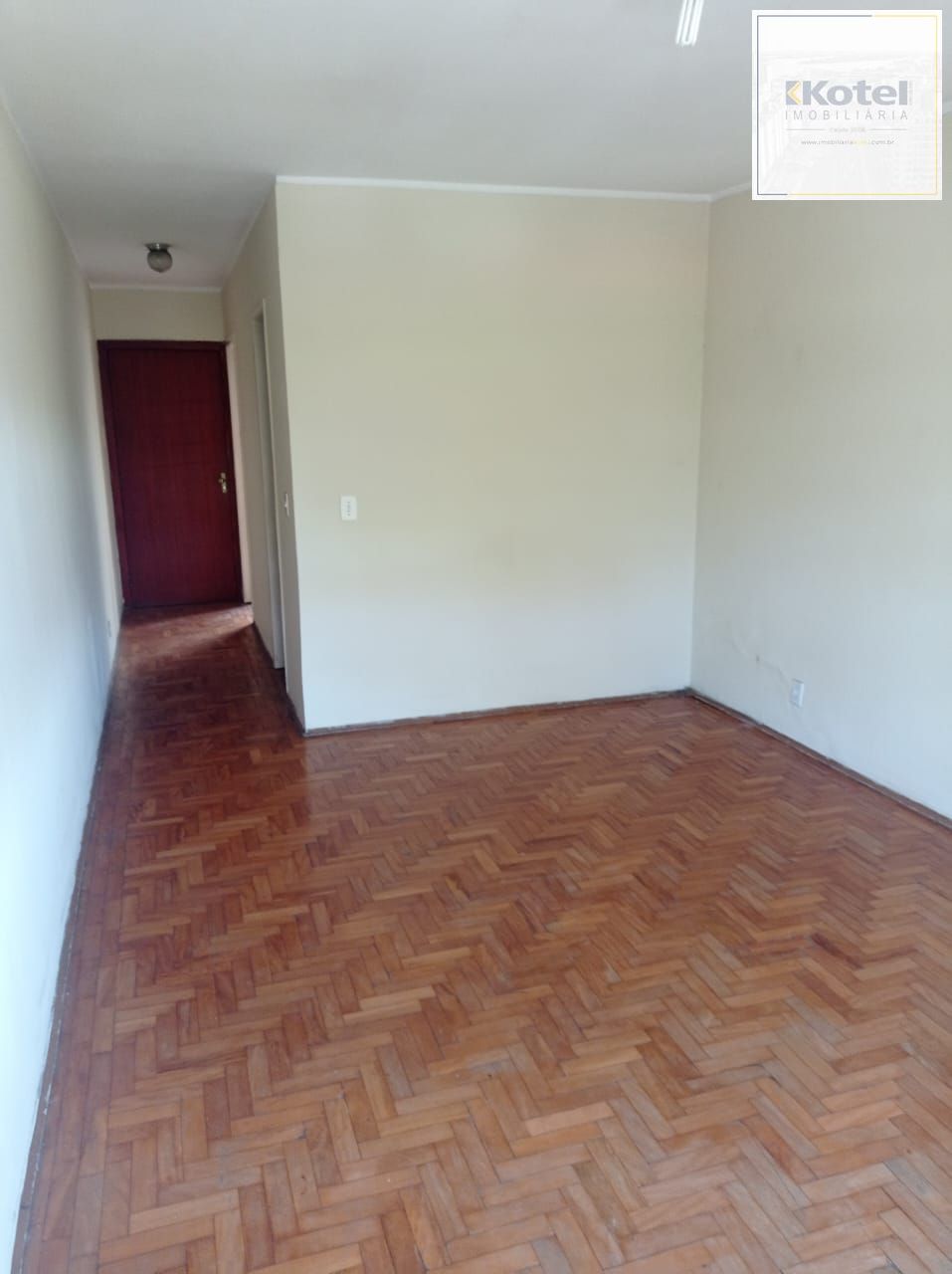 Apartamento de 01 dormitório no bairro Partenon, Porto Alegre,