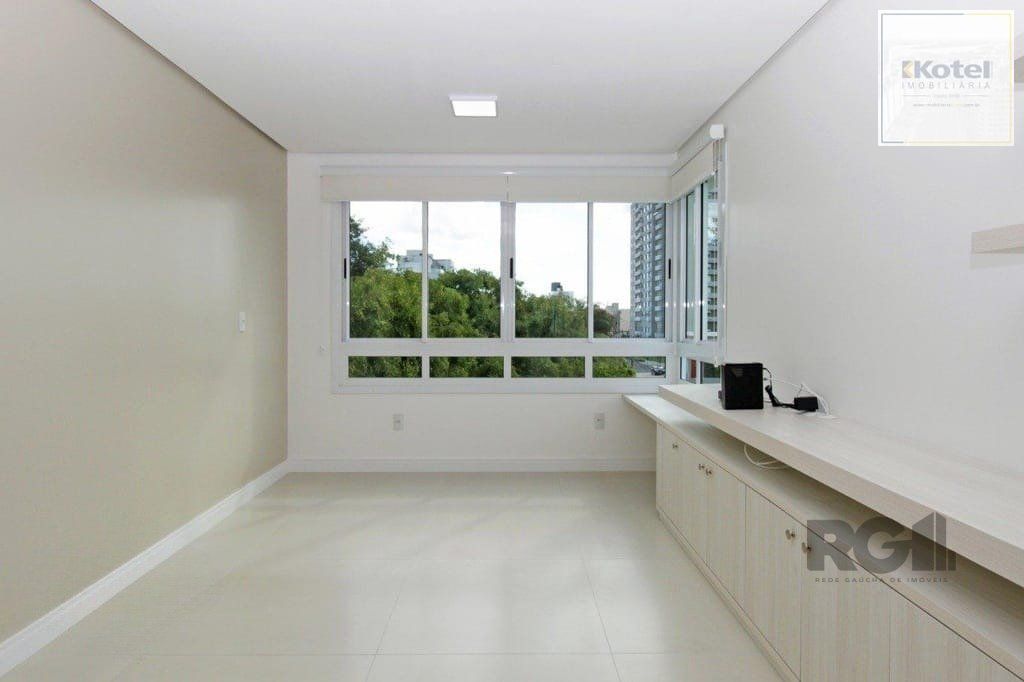 Excelente apartamento de 98m² com 3 dormitórios e 2 vagas.