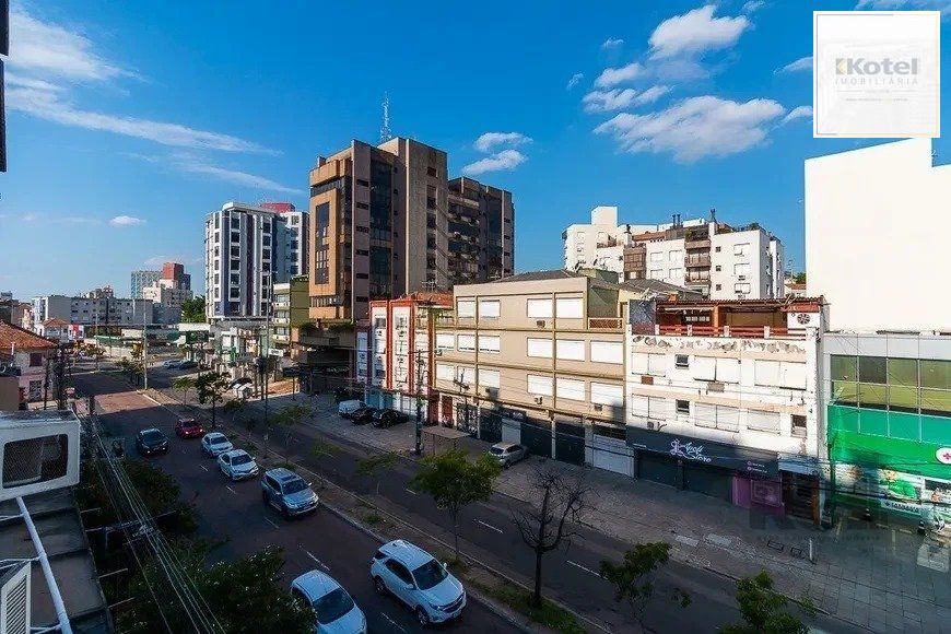 Apartamento 74m², 2 dormitórios no bairro São João