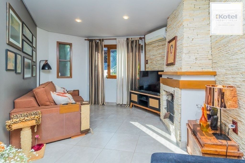 Casa em Condomínio 199m² - 3 dormitórios, 2 vagas no bairro Nonoai — foto 2