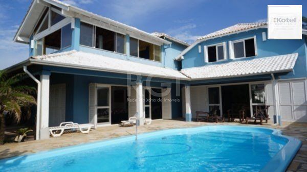 Casa para Venda - 500m², 7 dormitórios, sendo 2 suites, Atlântida