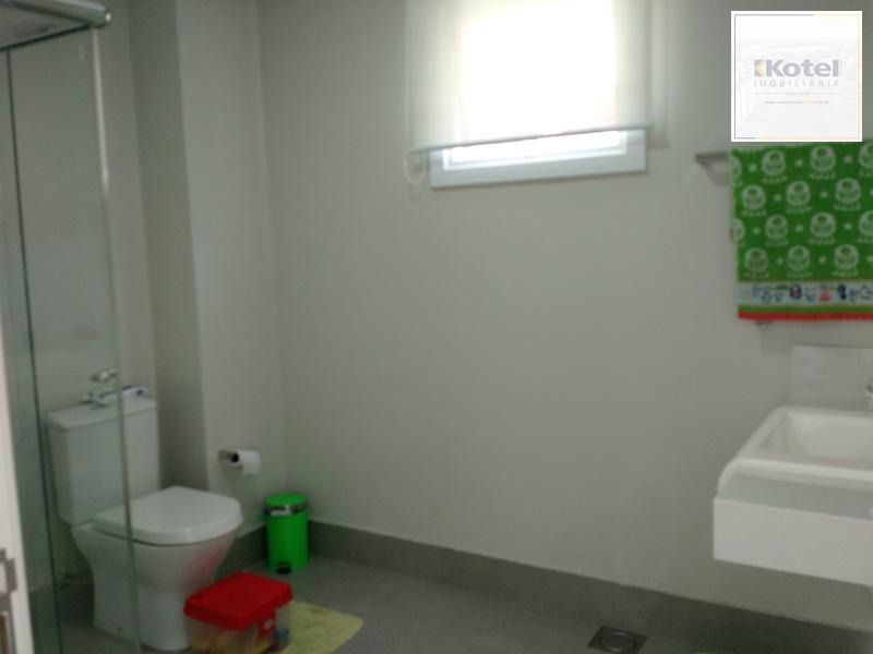 Casa para Venda - 217m², 3 dormitórios, sendo 1 suites, 3 vagas - Teresópolis — foto 5