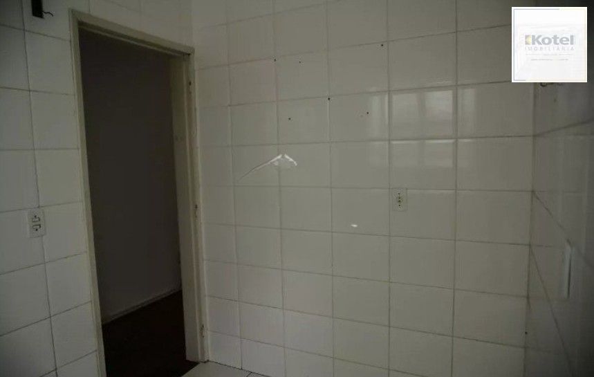 Apartamento de 1 dormitório, com 40 m², no bairro Teresópolis. — foto 5