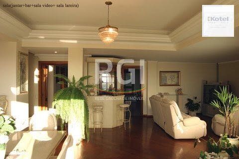 Casa para Venda - 485m², 3 dormitórios, sendo 1 suites, 4 vagas - Teresópolis — foto 3