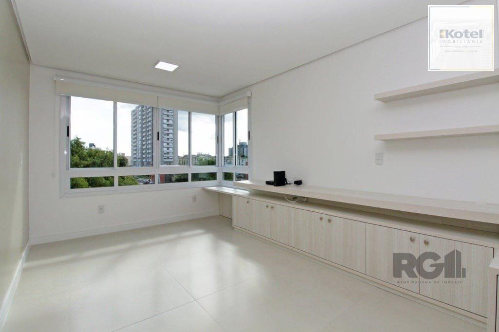 Excelente apartamento de 98m² com 3 dormitórios e 2 vagas.