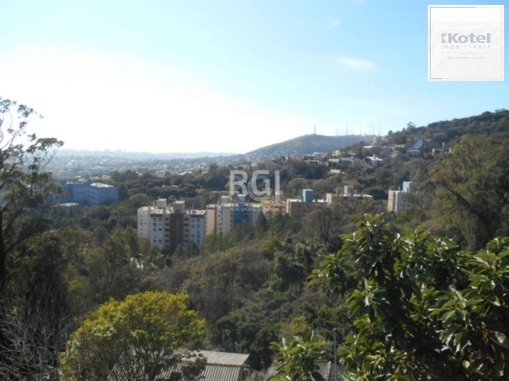 Casa para Venda - 185m², 4 dormitórios, sendo 2 suites, 4 vagas - Nonoai — foto 4