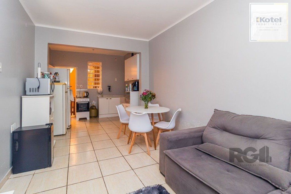 Casa com 99,73m², 2 dormitórios, 2 vagas no bairro Floresta — foto 4