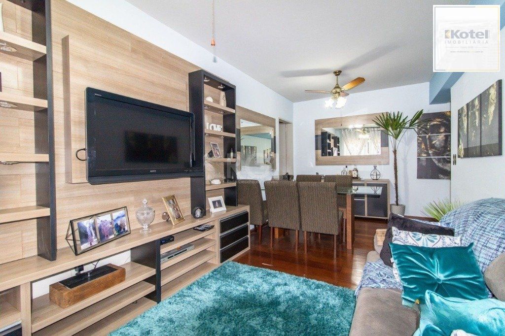 Apartamento de 77m², Bairro Menino Deus