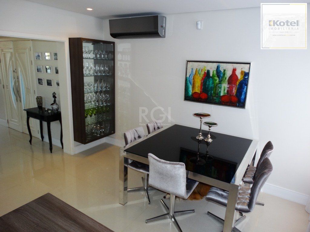 Casa para Venda - 244m², 3 dormitórios, sendo 1 suites, 2 vagas - Santa Tereza — foto 4