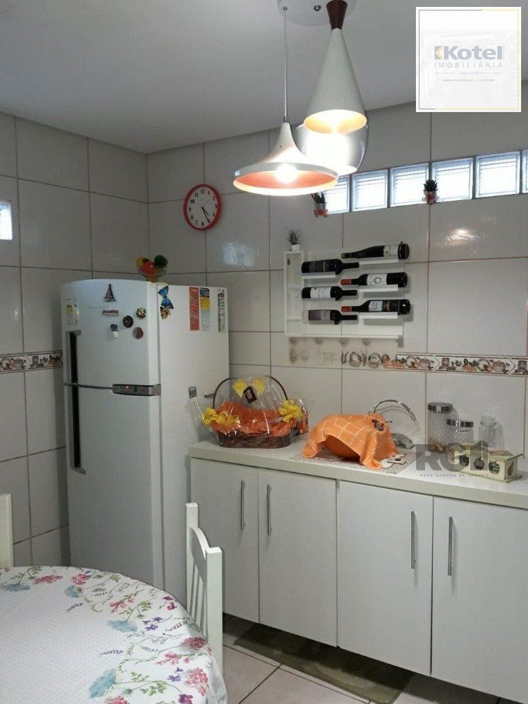 Casa 3 dormitórios à venda Rua São Joaquim, Glória - Porto Alegre — foto 2
