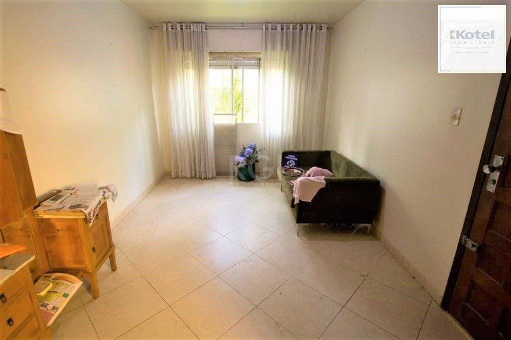Casa para Venda - 287m², 3 dormitórios, sendo 2 suites, 4 vagas - Nonoai — foto 5