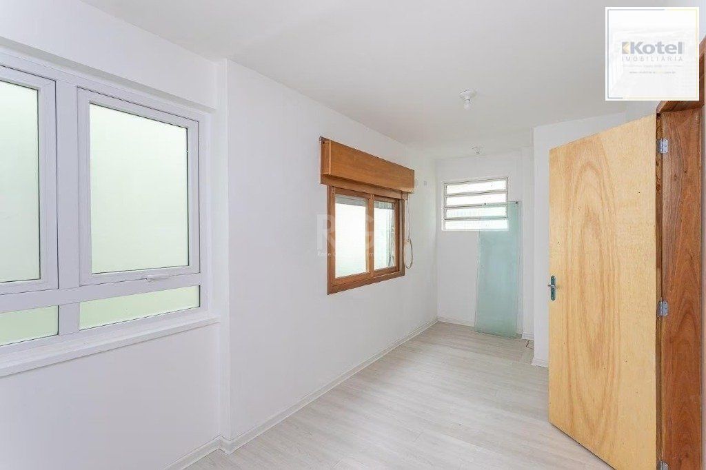 Cobertura de 140m² - 3 dormitórios, 2 banheiros, terraço com churrasqueira e 1 vaga de garagem no Bom Jesus — foto 5