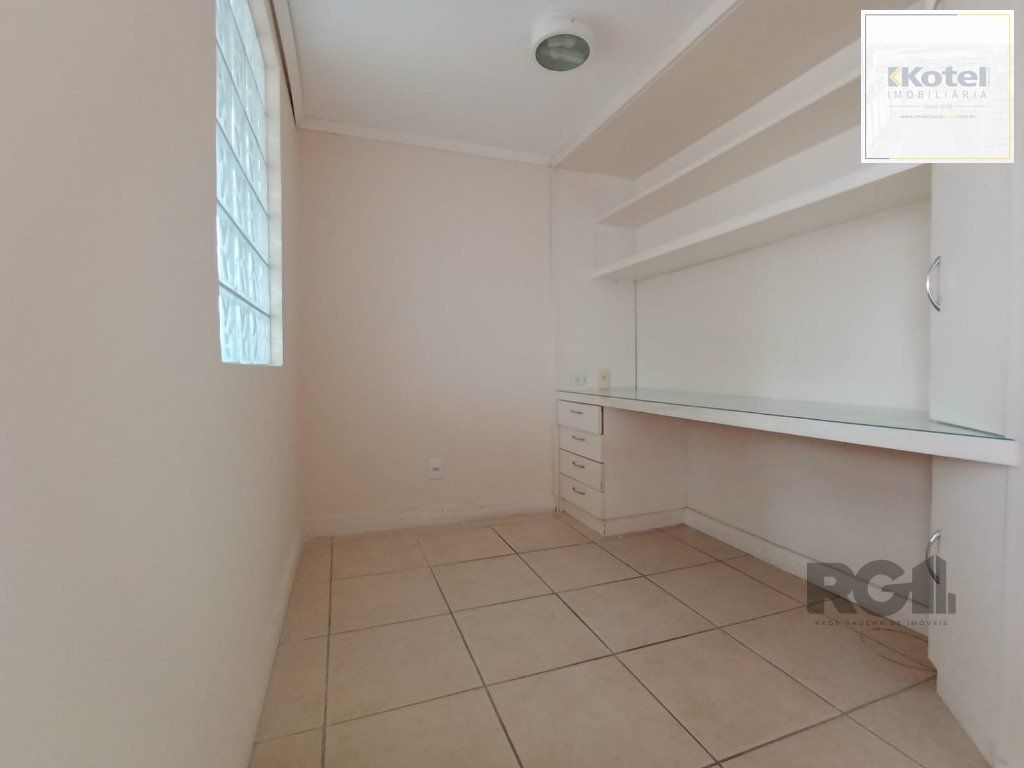 Duplex 2 dormitórios 1 vaga coberta em frente ao parque marinha do Brasil no Praia de Belas