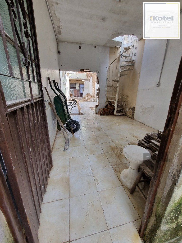 Casa 2 quartos à venda, 90m², Menino Deus - Porto Alegre