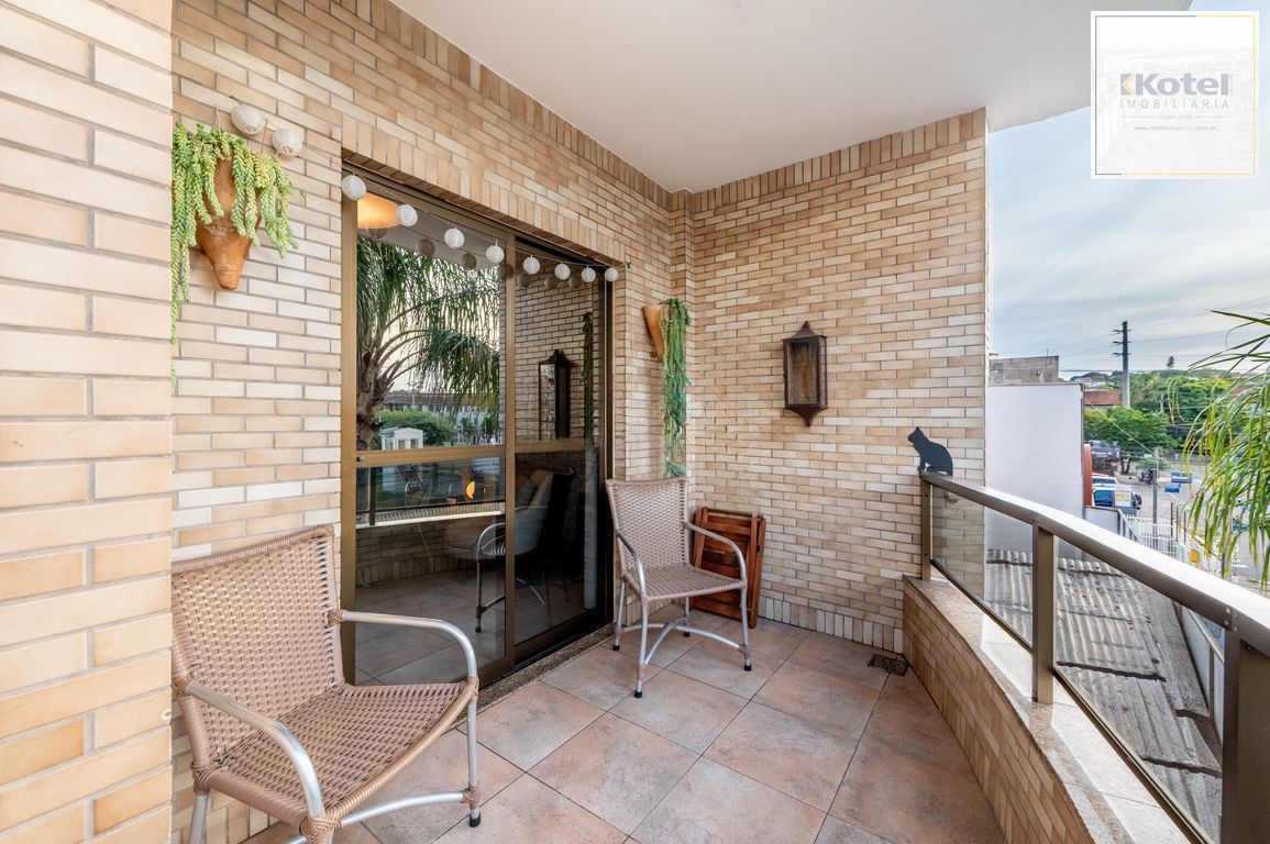 Apartamento de 4 dormitorios á Venda no Passo da Areia - Porto Alegre