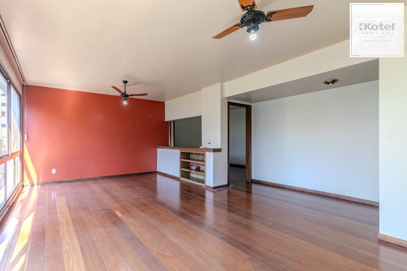 Apartamento de 3 dormitorios à venda em Mont Serrat - Porto Alegre