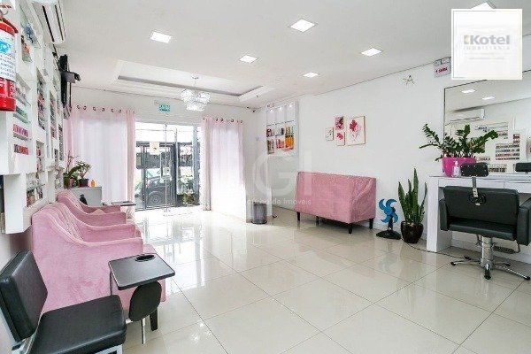 Prédio comercial no Bairro Partenon — foto 2