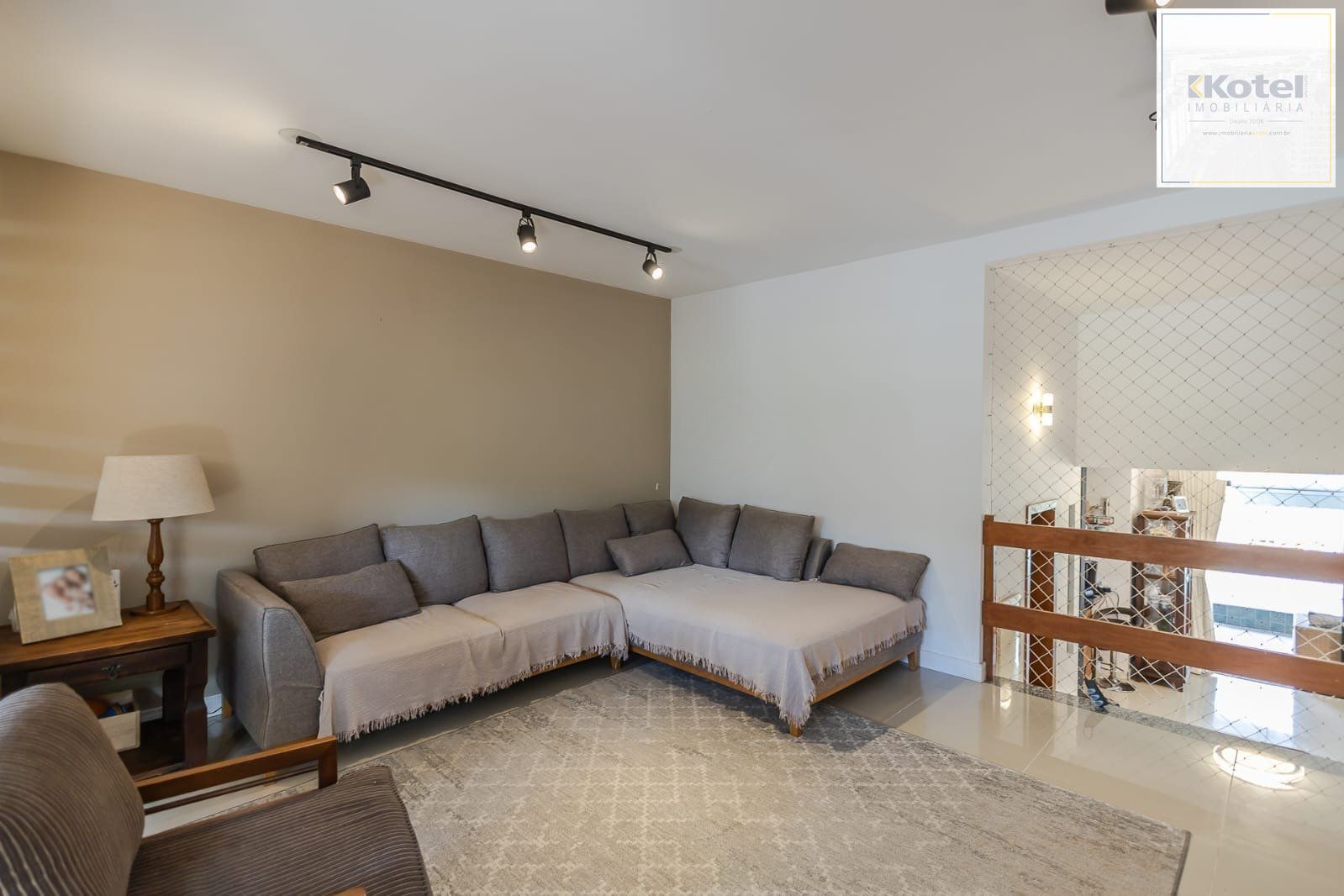 Casa em Condomínio com 3 quartos, 3 vagas e 184m² para vender por R$ 1.180.000 Rua Adriano Pereira Da Silva - Vila Nova, Porto Alegre — foto 4
