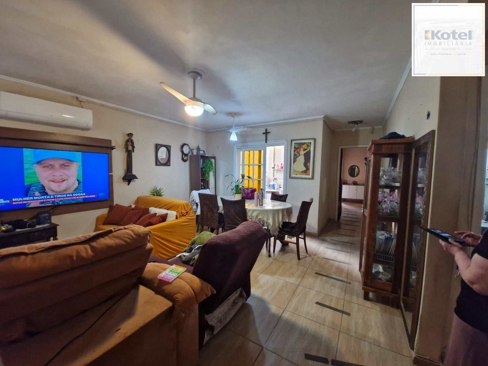 Casa com 3 dormitórios e edícula nos fundos no bairro Nonoai. — foto 5