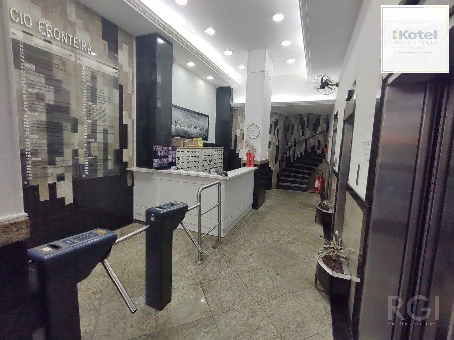 Sala Comercial à venda, 63m², Centro Histórico - Porto Alegre