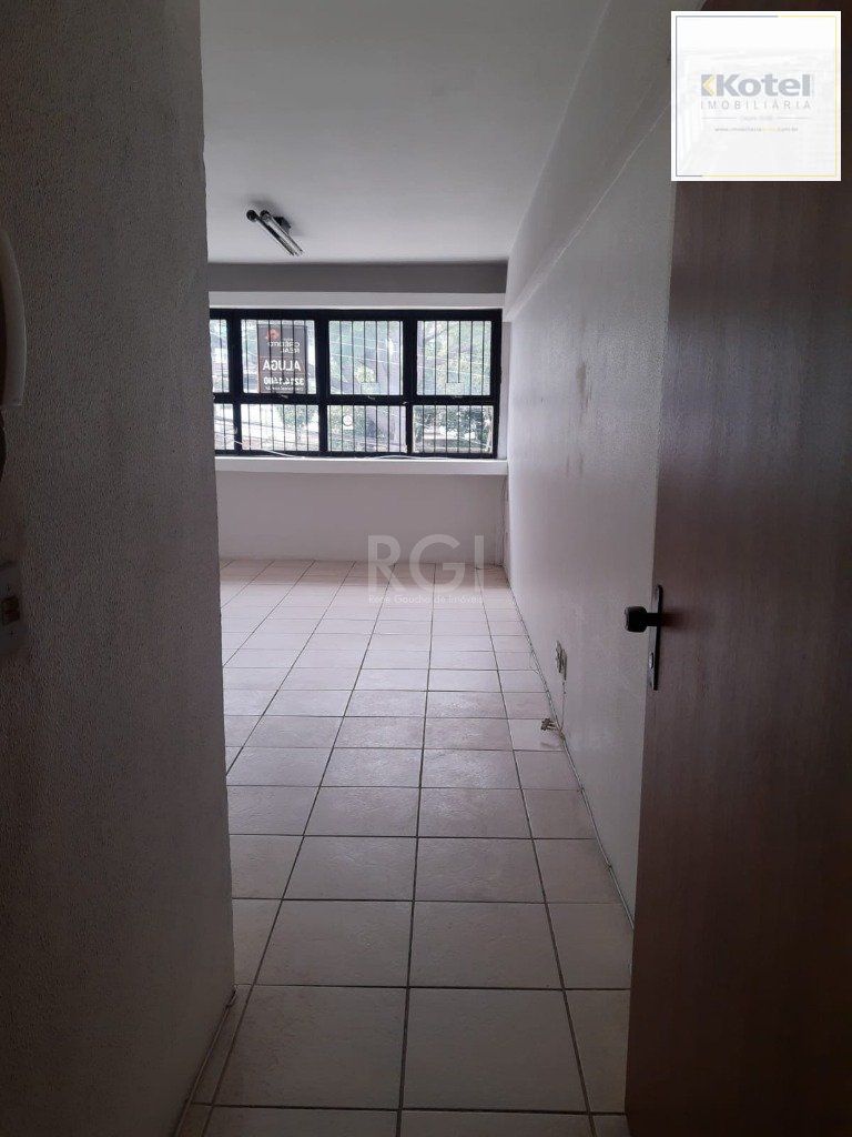 SALA COMERCIAL NA AV NONOAI COM BANHEIRO — foto 4