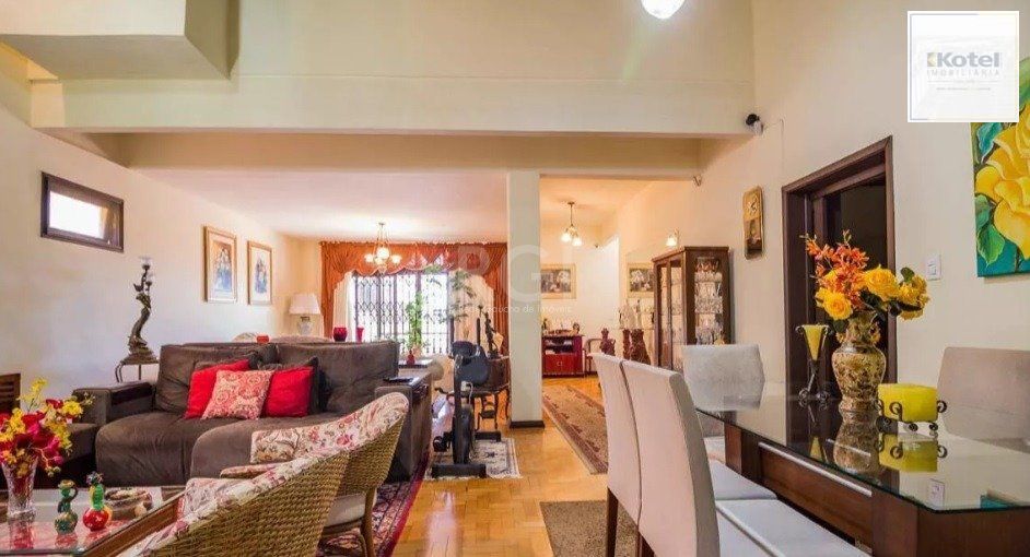 Casa para Venda - 294.4m², 4 dormitórios, sendo 2 suites, 2 vagas - Nonoai — foto 3