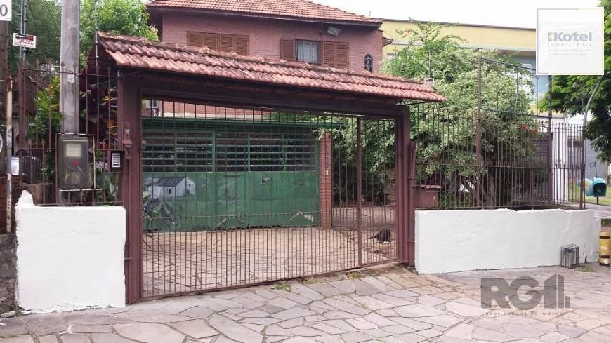 Casa para Venda - 200m², 5 dormitórios, sendo 1 suites, 4 vagas - Glória — foto 2