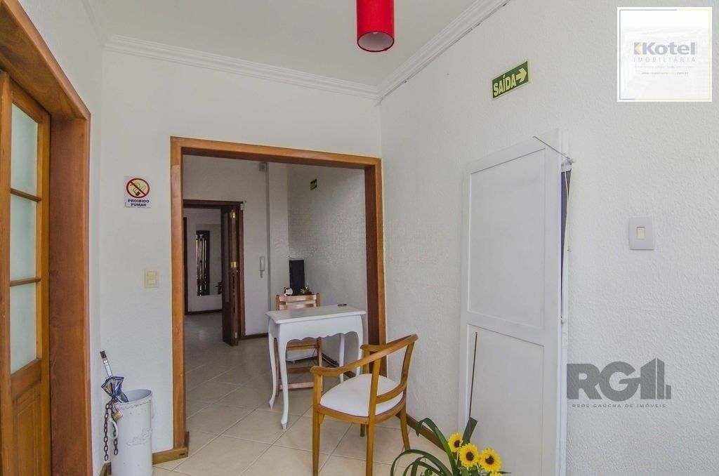 Excelente casa de 116m² com  2 dormitórios no bairro Cidade Baixa. — foto 3