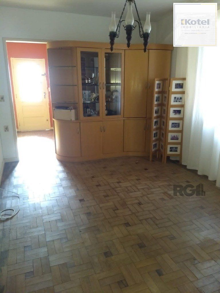 Casa de 168m² - 3 dormitórios, 3 vagas no bairro Nonoai — foto 4