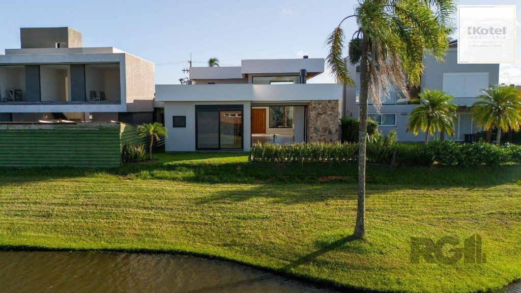 Casa de Condomínio 3 quartos à venda, 256m², Beira Mar - Torres