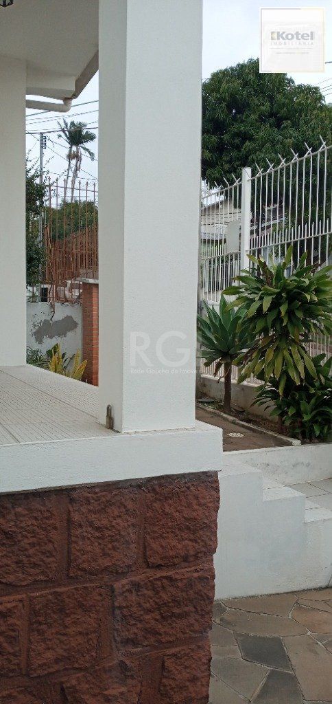Casa para Venda - 95m², 2 dormitórios, 3 vagas - Teresópolis — foto 4