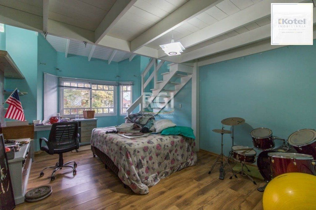 Sobrado para Venda - 499.98m², 4 dormitórios, sendo 3 suites, 4 vagas - Jardim Ipiranga — foto 4