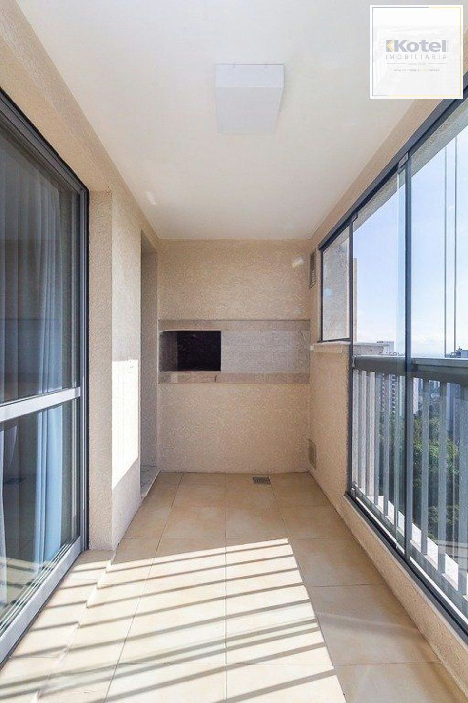 Apartamento de 1 dormitório à venda no Bairro Três Figueiras - Porto Alegre — foto 5
