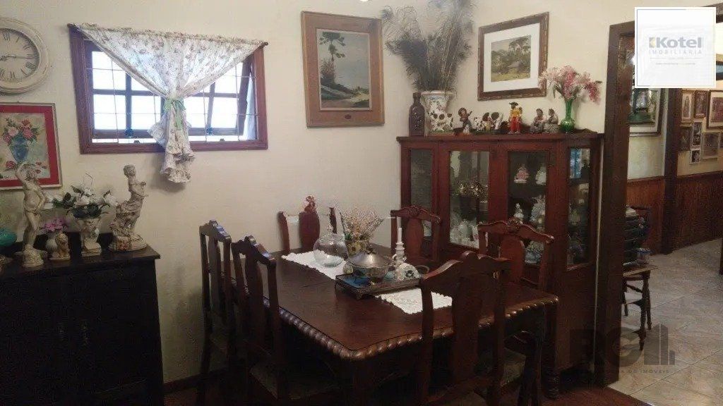 Casa com 3 dormitórios no bairro Sarandi — foto 3