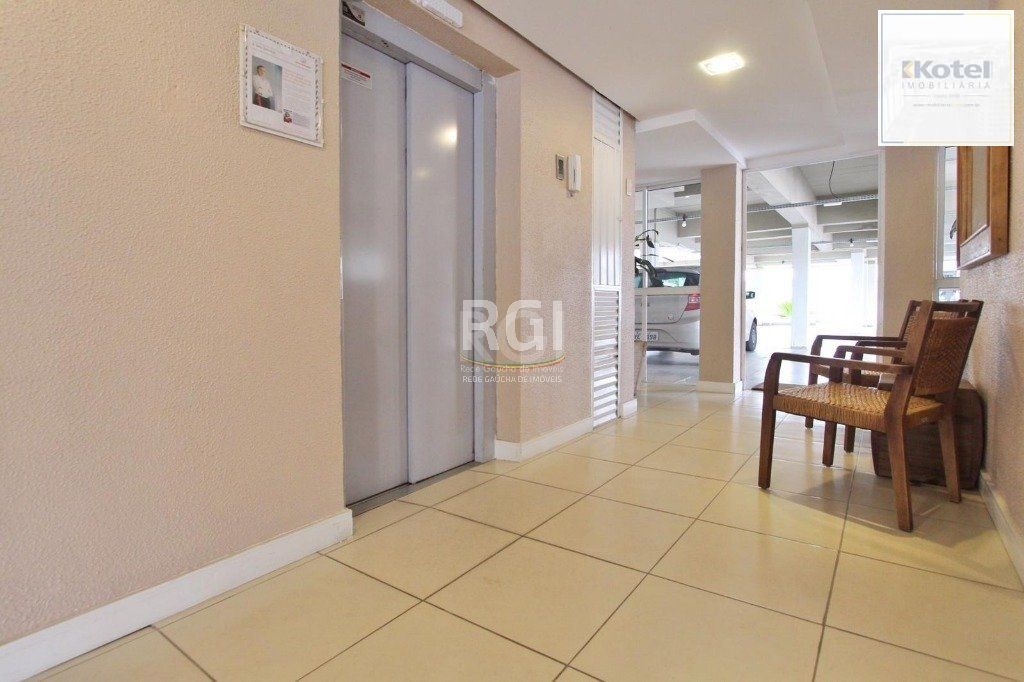 Apartamento para Venda - 48m², 2 dormitórios, 1 vaga - Teresópolis — foto 2