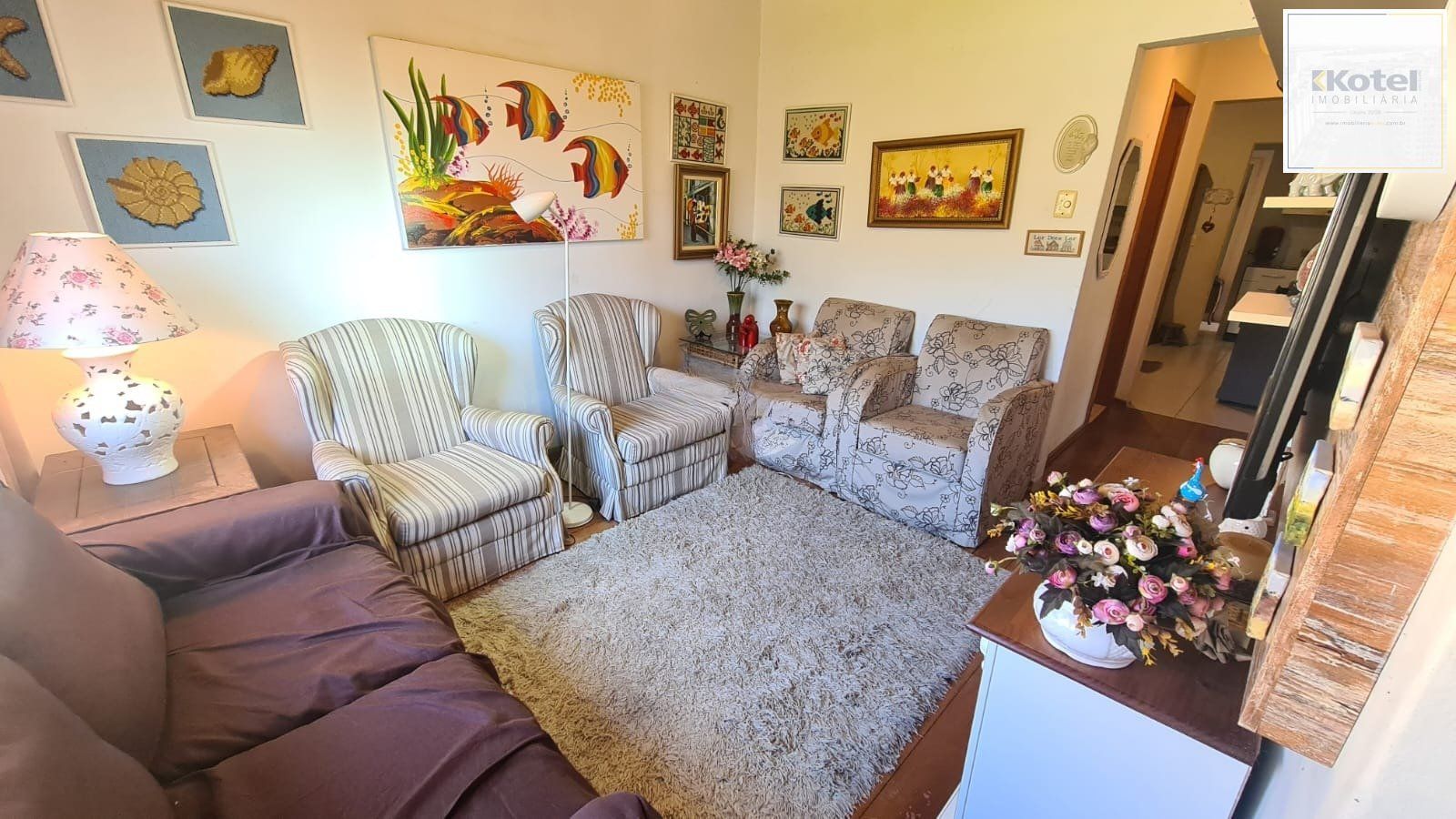 Casa com 4 dormitórios, 2 vagas e 300m² á venda — foto 4