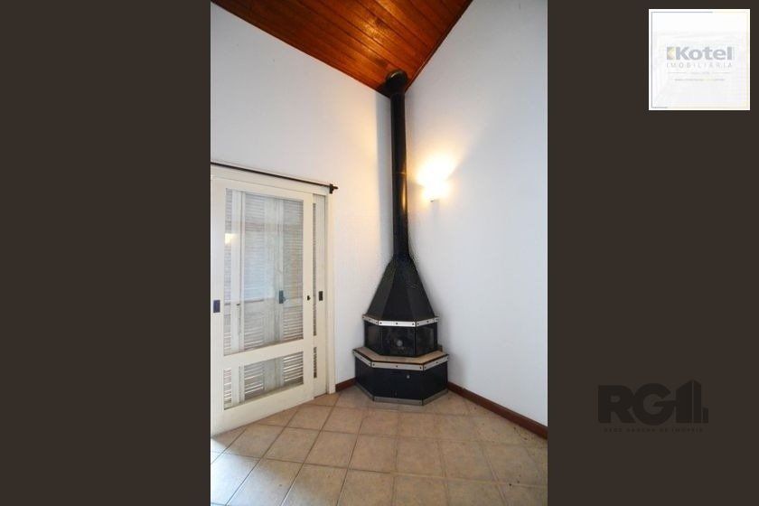 Casa de 200m² - 4 dormitórios, 4 vagas no bairro Espírito Santo — foto 3