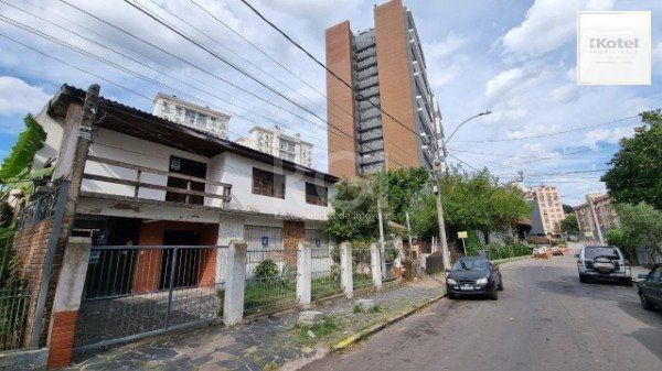 Terreno com casa no bairro Boa Vista