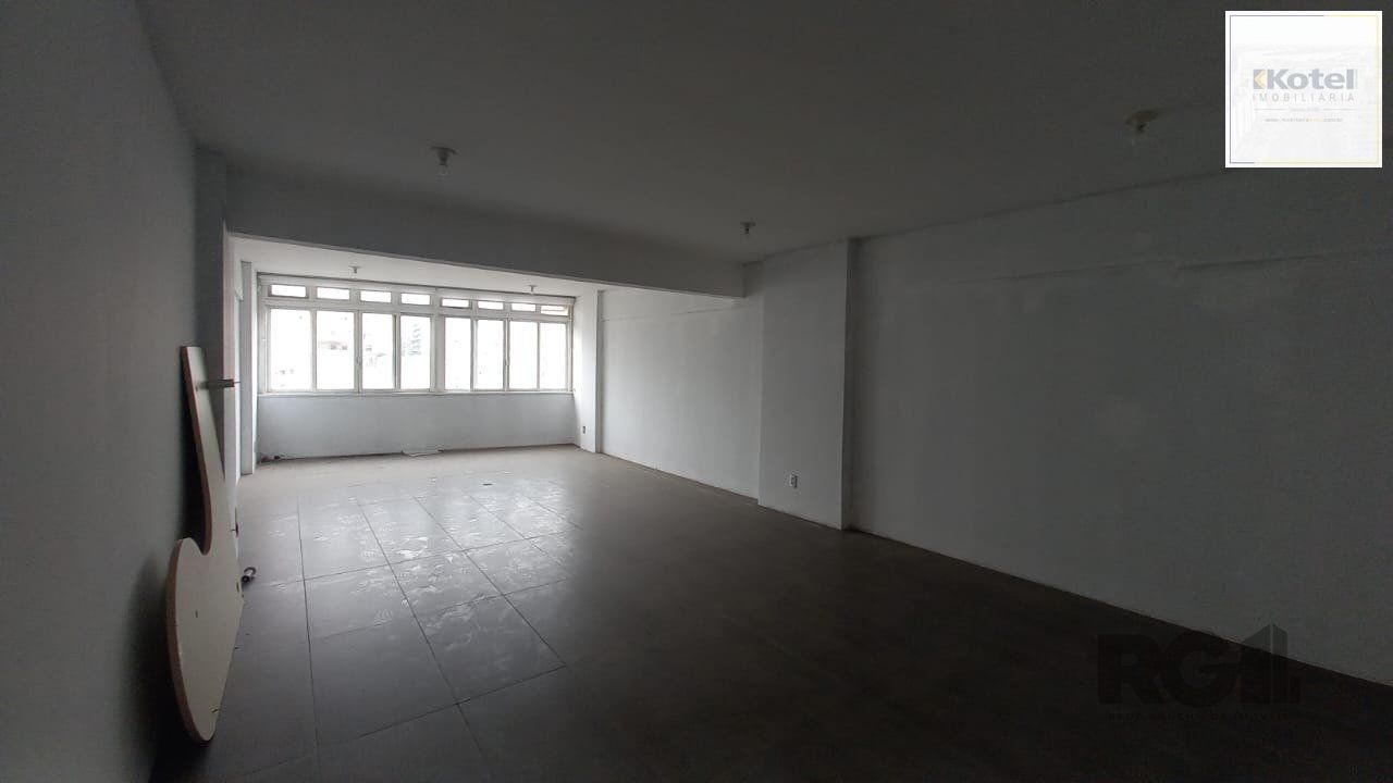 Sala Comercial à venda, 57m², Centro Histórico - Porto Alegre