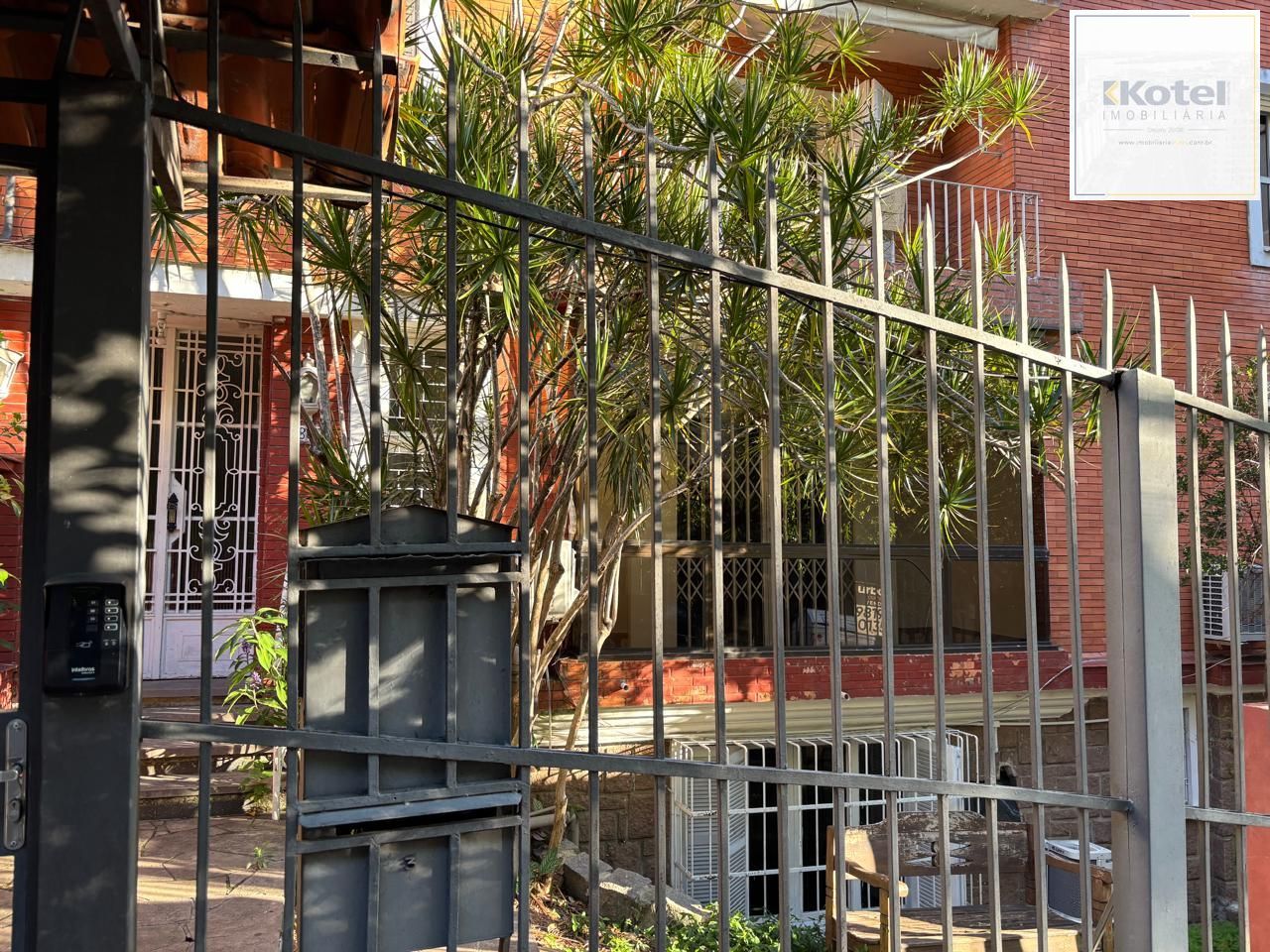 vende apto de dois quartos próximo ao parcão